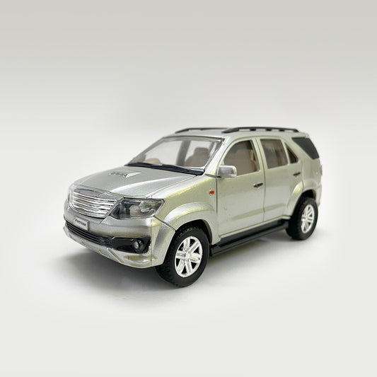 Fortune (AIG-134) – Pull‑Back Toy Car / Mini SUV | Colour Will Be Provided as per Available Stock