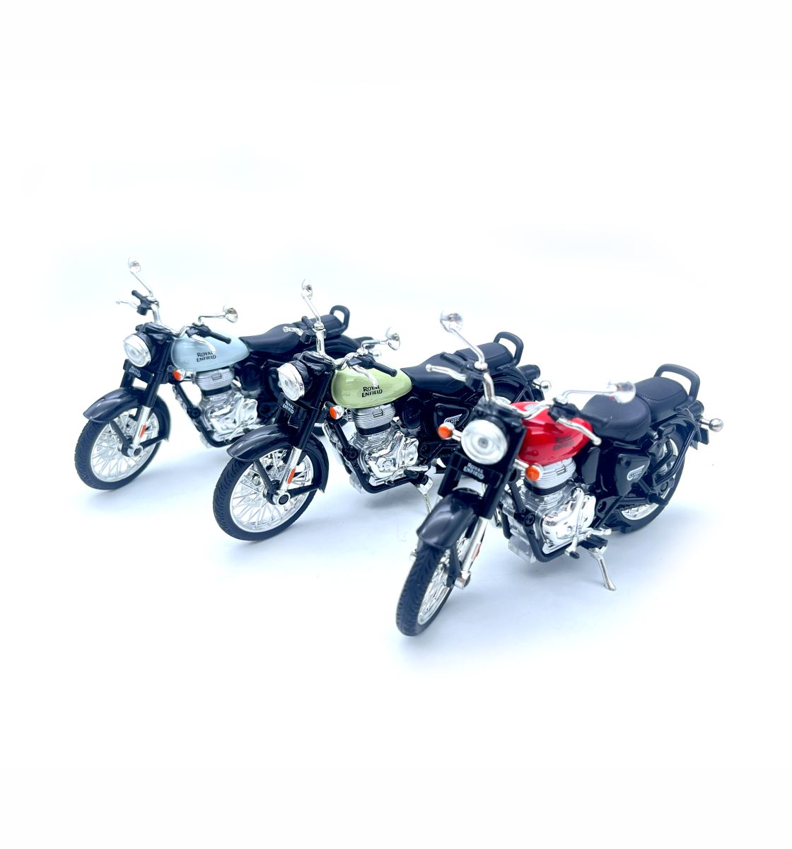 AIG Royal Enfield Classic 350 (AIG-230) – Licensed 1:15 Scale Pull-Back Motorcycle | Color as per Available Stock