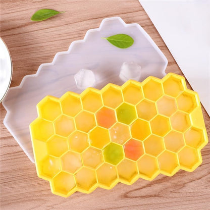 AIG Silicone Ice Cube Trays with Lids – 3 Pack Easy-Release Hexagon Ice Maker for Freezer, Reusable Food-Grade Ice Molds for Cocktail Bar, Whiskey, Iced Coffee & Home Kitchen (Yellow)