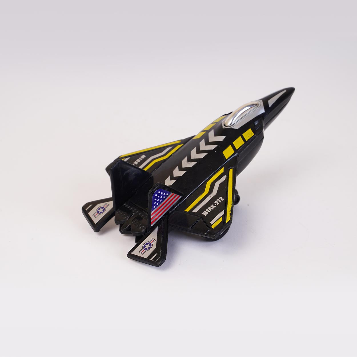 Raptor (AIG-185) – Pull‑Back / Press‑and‑Go Jet Toy | Colour Will Be Provided as per Available Stock