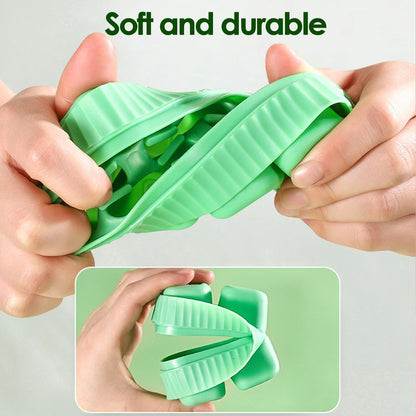 AIG 3 Pack Silicone Ice Cube Tray with Lid – 8 Large Cavities, Flexible Easy Release, BPA Free (Color as per Stock Available)