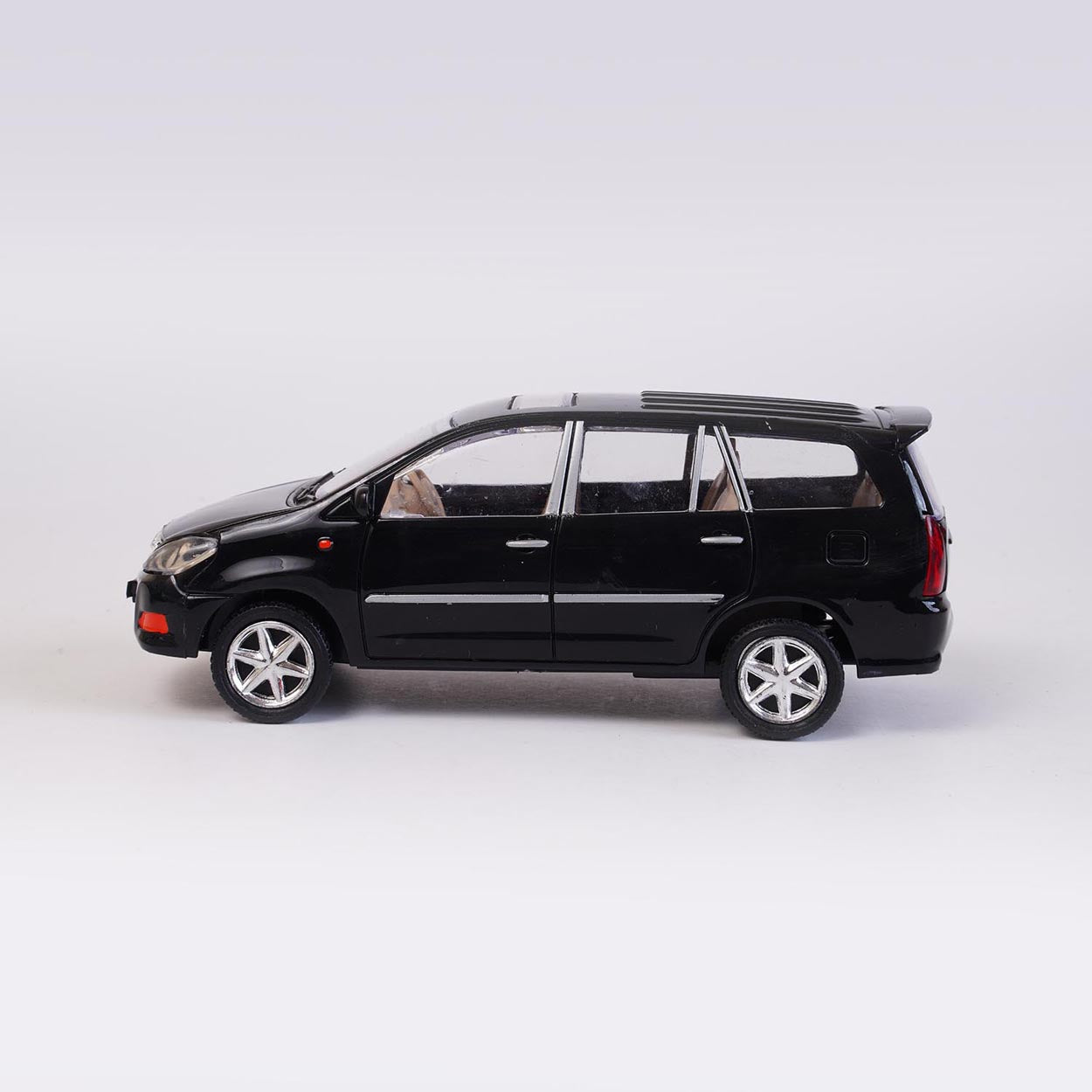 Innvo (AIG-127) – Pull-Back Toy Car | Colour Will Be Provided as per Available Stock