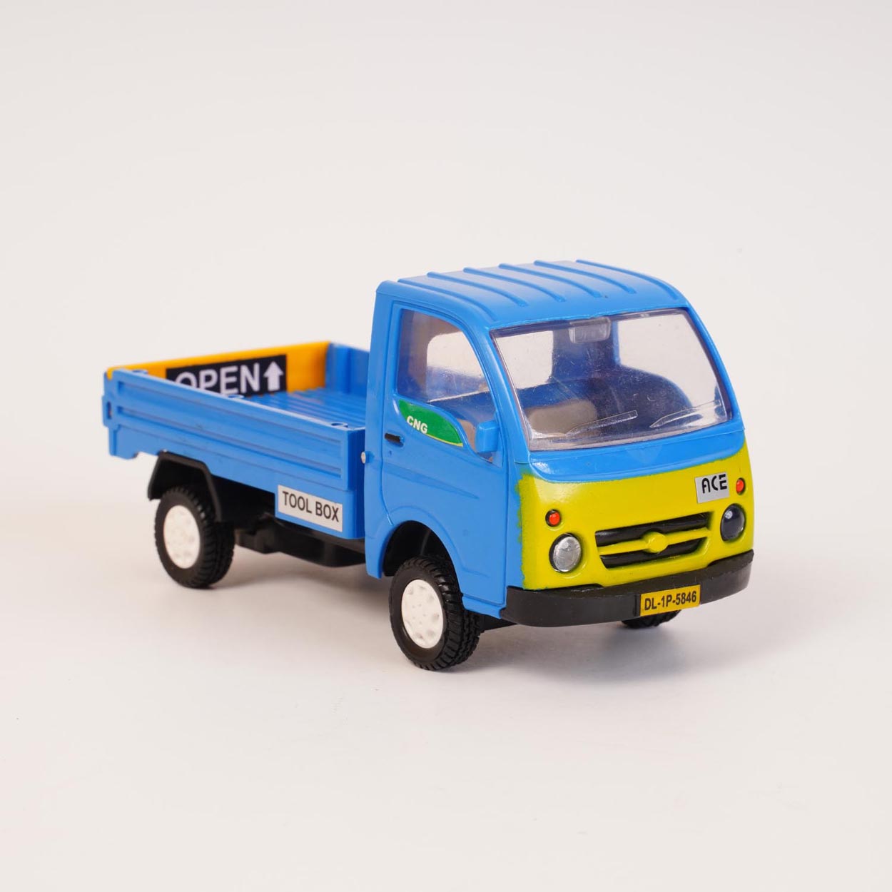 AIG ACE Mini Cargo Truck – Pull-Back Action Toy Vehicle for Kids, Realistic Mini Tata Ace Model
