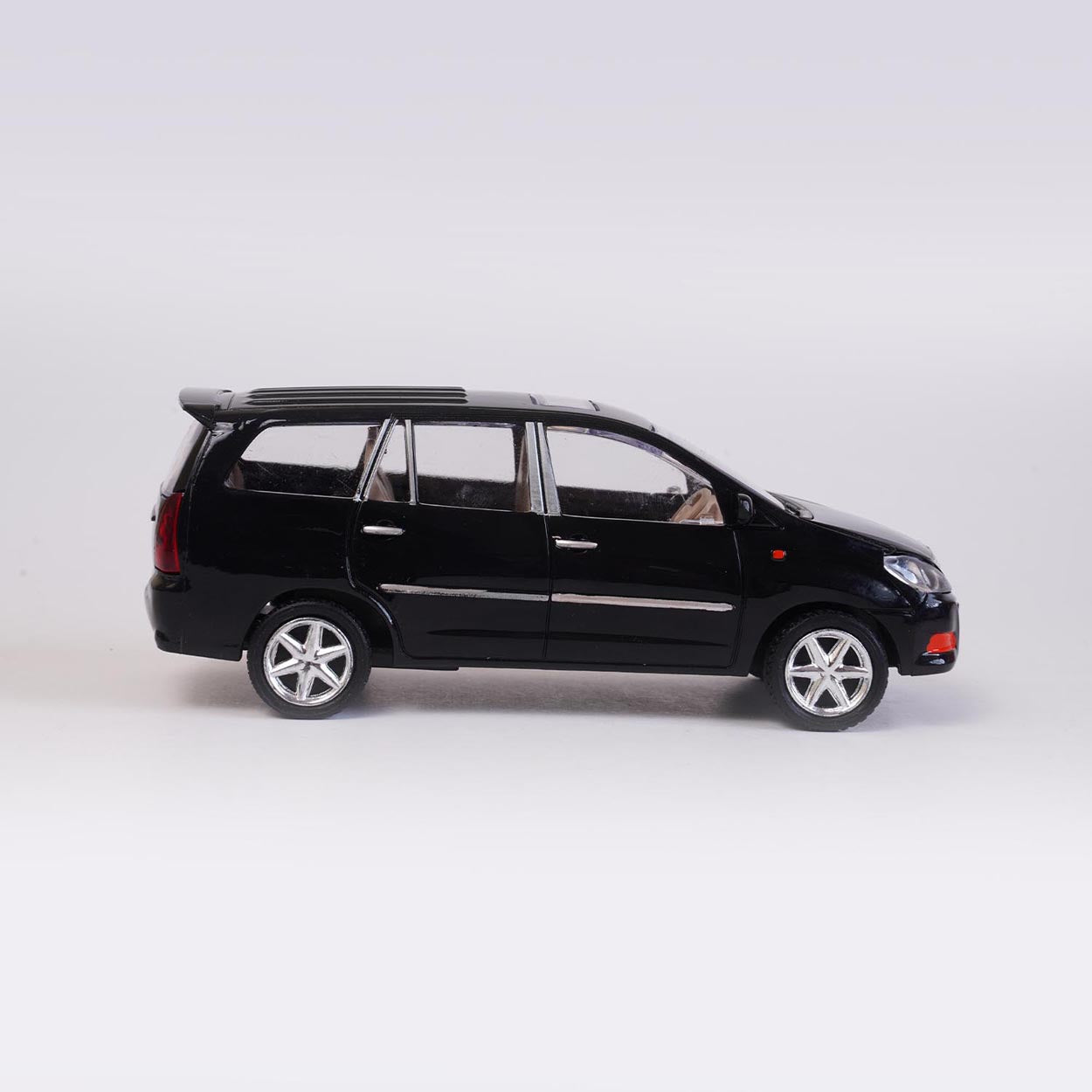 Innvo (AIG-127) – Pull-Back Toy Car | Colour Will Be Provided as per Available Stock