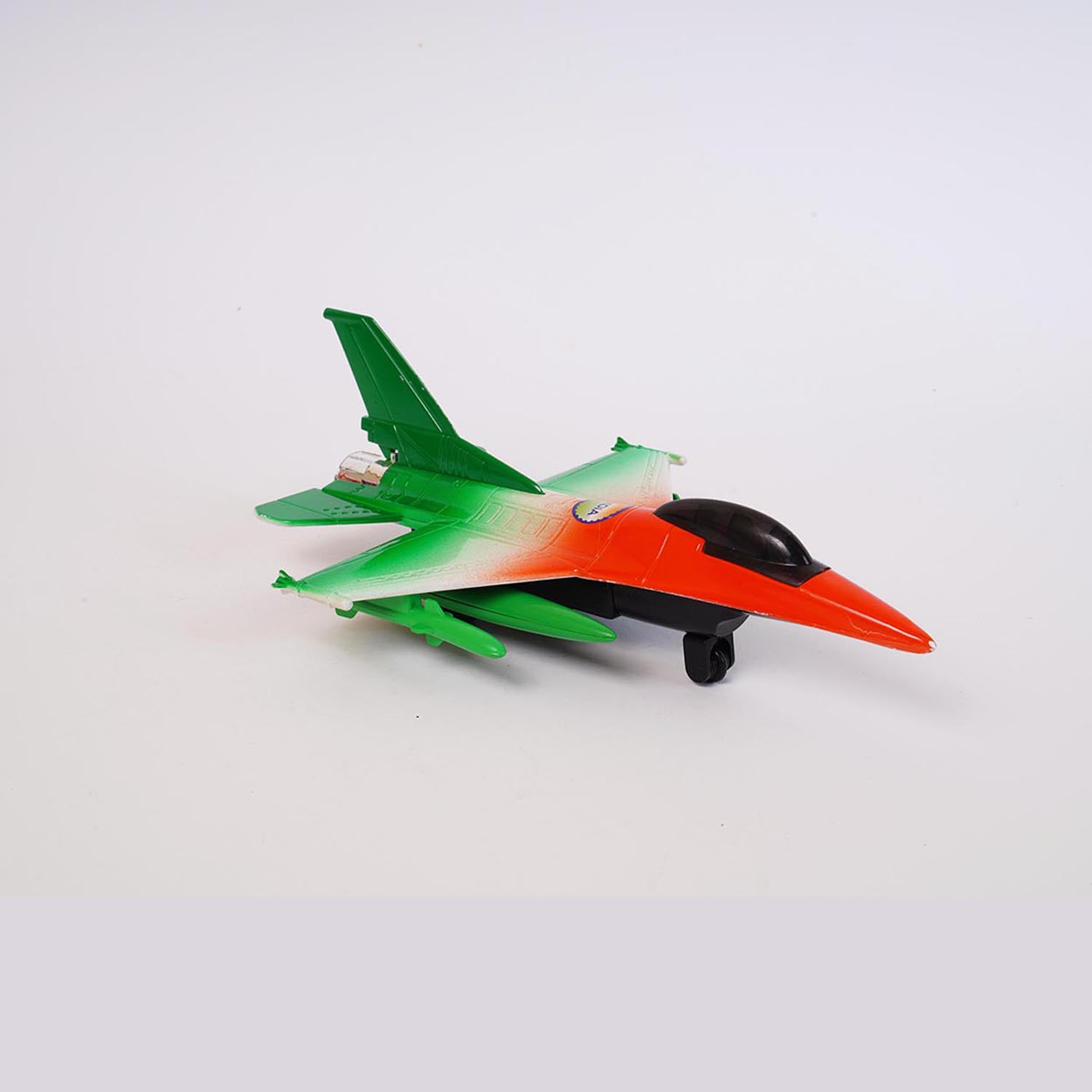 F‑16 Fire Blade (AIG-138) – Pull‑Back Fighter Jet Toy | Colour Will Be Provided as per Available Stock