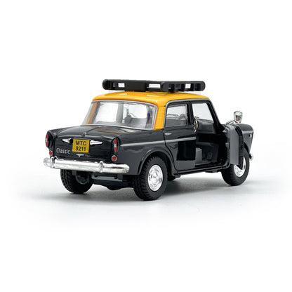 Queen 70's Taxi (AIG-201) – Pull‑Back Taxi Toy with Openable Doors