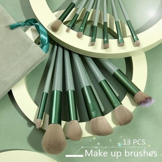 AIG 13pcs Professional Makeup Brush Set with Gift Bag – Foundation, Powder, Concealer & Eyeshadow Brushes (Green)